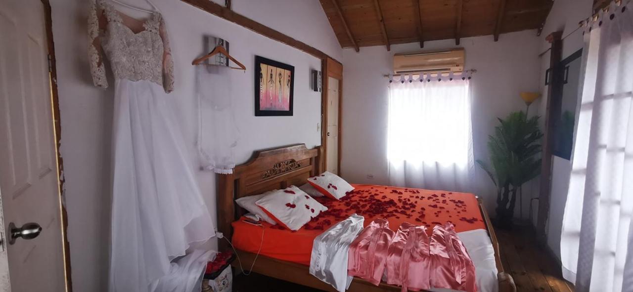Hotel Los Flamingos Vip à Santa Rosa  Extérieur photo